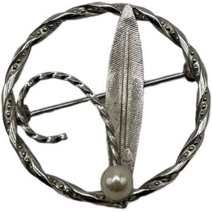 VTG DCE Sterling Silver Brooch with feather and pearl.